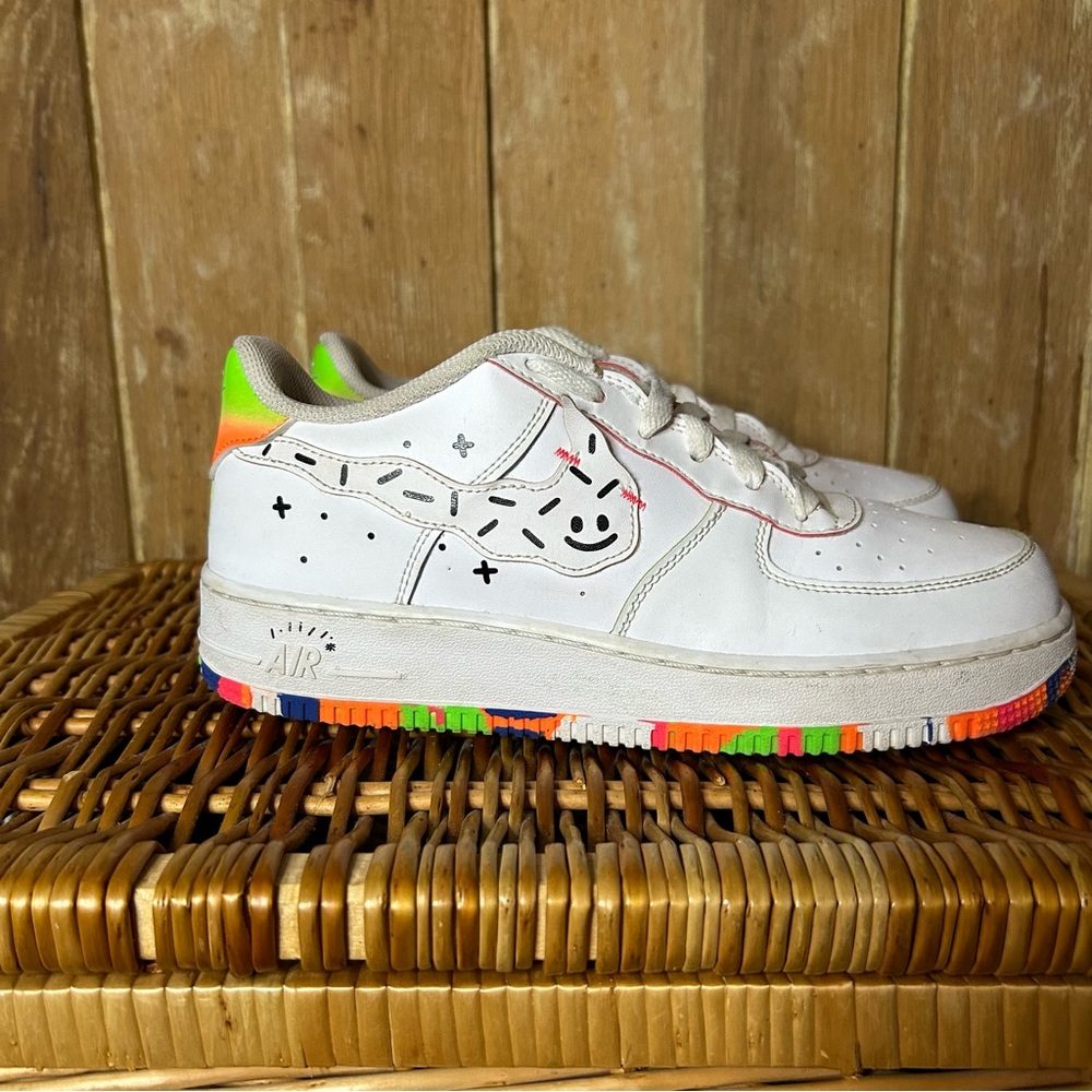 Nike Air Force 1 LV8 GS “Drawing” size 7Y